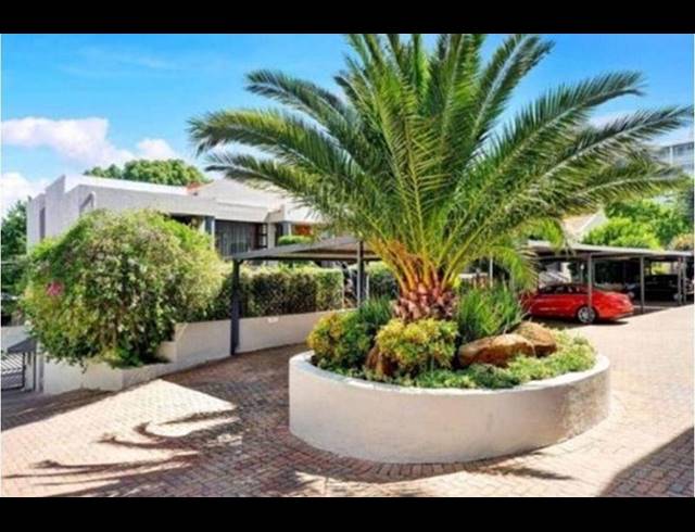 2 BEDROOM APARTMENT FOR SALE IN ATHOLL